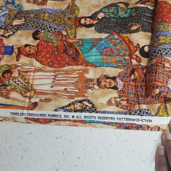 INDIGENOUS MOTHER & CHILD Native Traditional Dress Multi Cultural Fabric 2 yds - Picture 6 of 6